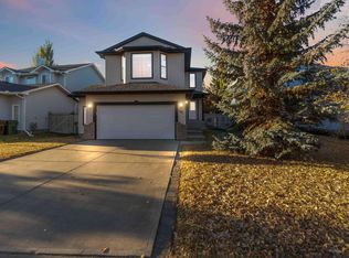 182 Erin Ridge Dr, Saint Albert, AB T8N6Z3