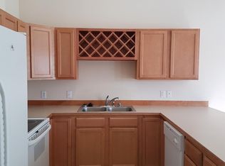 7288 Meadow St, Anchorage, AK 99507