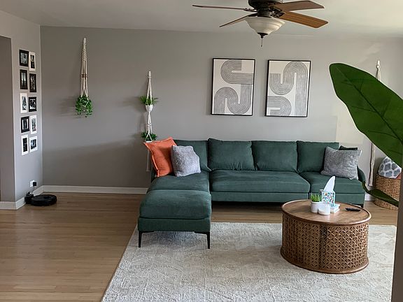 4th image of 5322 W Cuyler Ave Unit 1