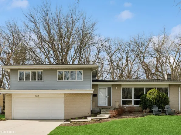 760 Elder Ct, Glencoe, IL 60022
