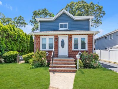 123 Mitchell Street, Bellmore, NY, 11710