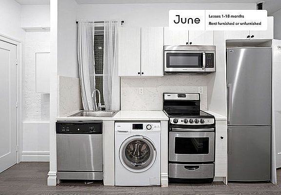 3rd image of 826 9th Ave APT 3RS