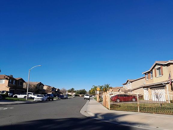 4th image of 793 Abelia Ln
