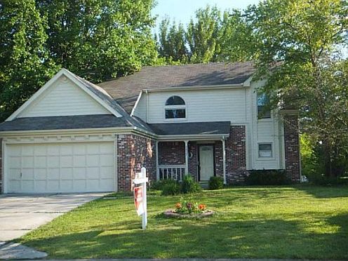 1st image of 7817 Beanblossom Cir