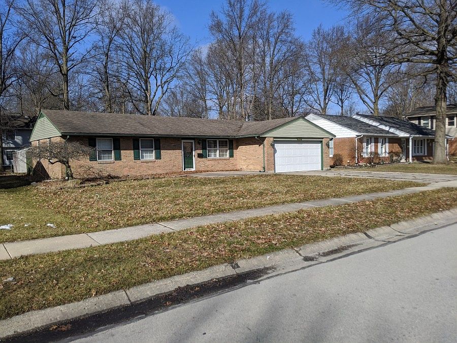 2nd image of 901 Kimberly Dr
