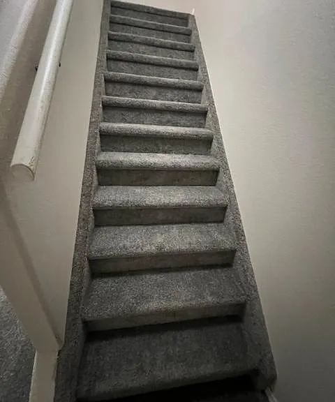 Let's go upstairs to the 2nd floor.