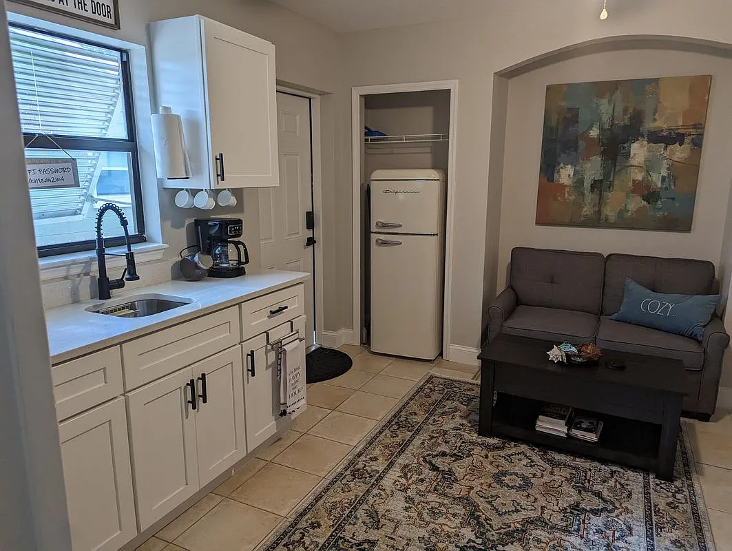 1 bed, 1.0 bath, 700 sqft, $1,625 — Photo 1