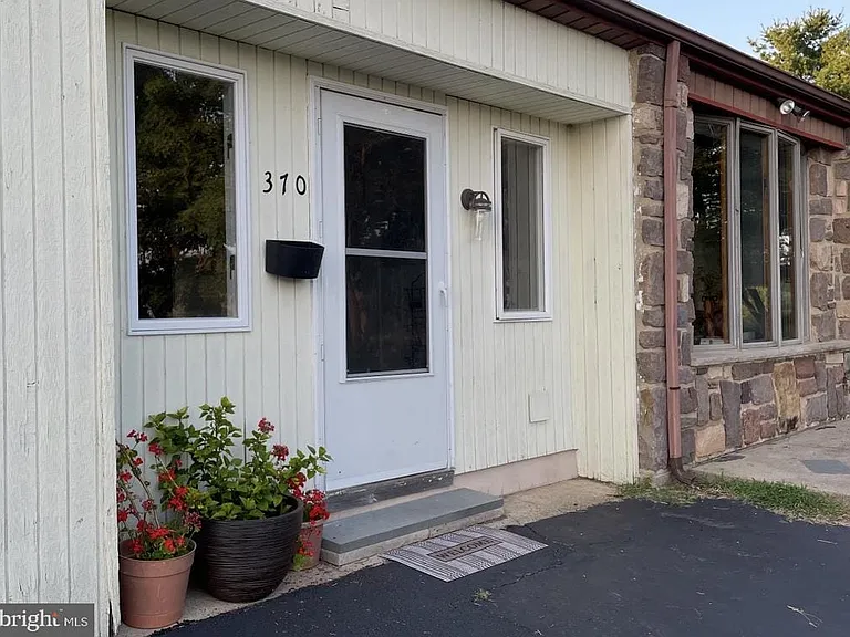 368 Penn Titusville Rd — Photo 1