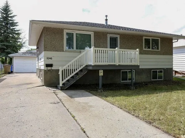 1046 Lindsay STREET, Regina, SK S4N 3A9