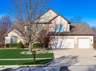 2899 Coltsbridge Dr, Lewis Center, OH 43035