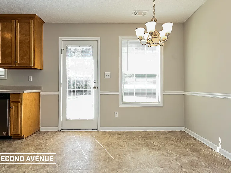 309 Fletcher Ct — Photo 5