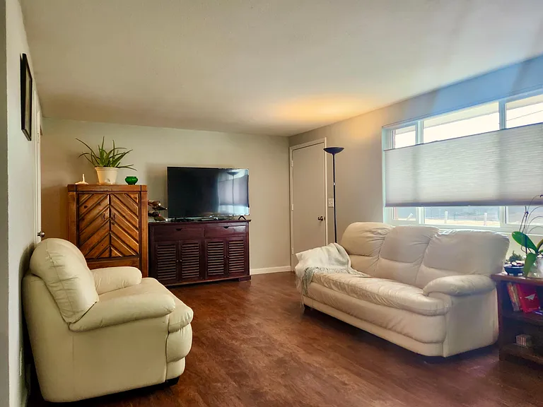707 Rees Ct — Photo 7