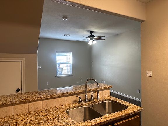 3rd image of 5914 Gholson Rd