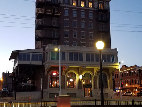 Pearlview Condominiums