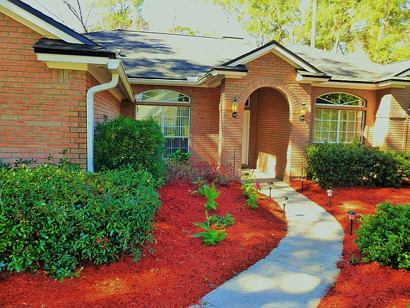 2nd image of 12728 Edenbridge Ct