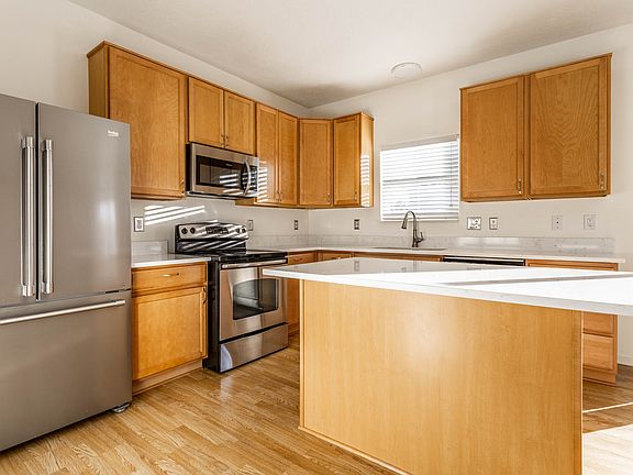 3rd image of 17029 Stroud Ln