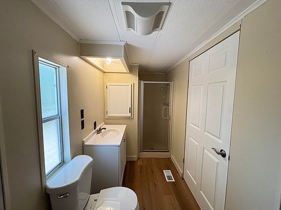 5th image of 136 Wentzell Road