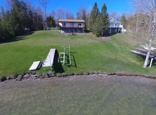 9539 Blue Horizon Rd, Presque Isle, MI 49777