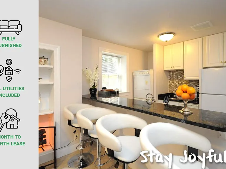 800 E Capitol St NE #1 — Photo 1