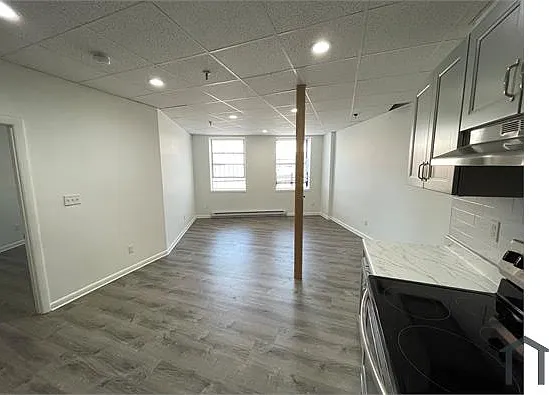 64 Beach St #10 — Photo 3