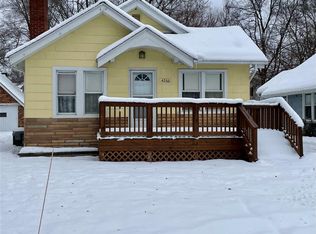 4266 Linda Ct, Waterford, MI 48329