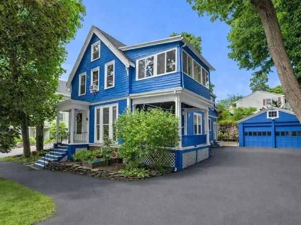 9 Sheridan Rd, Swampscott, MA 01907