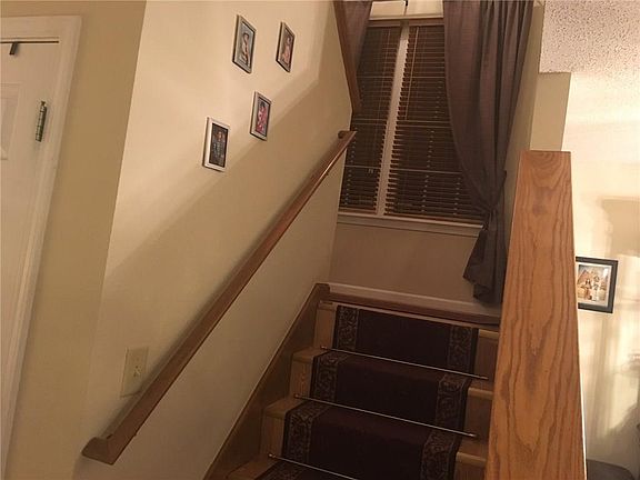3rd image of 3437 W 52nd St