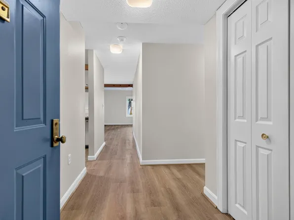 110 Coliseum Avenue #107, Nashua, NH 03063