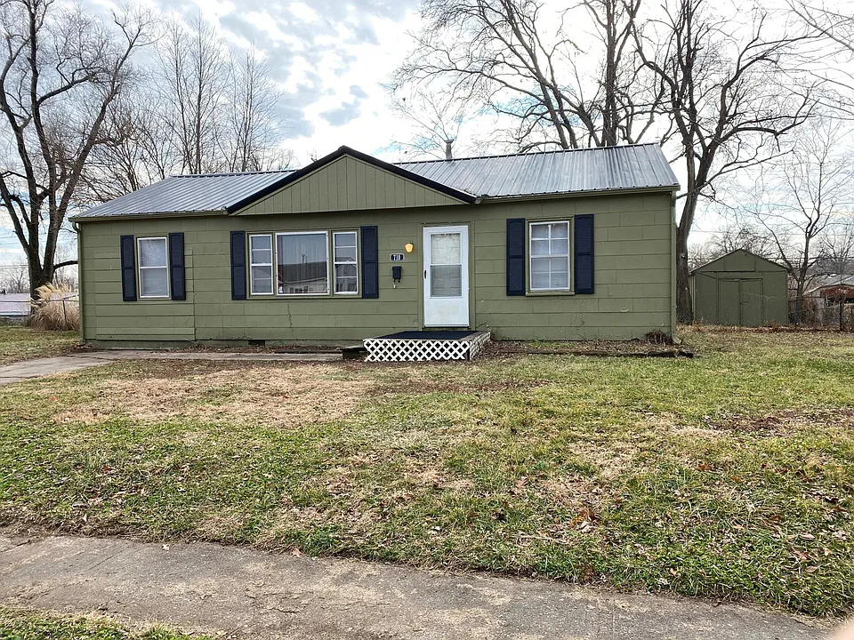 710 Vest Dr