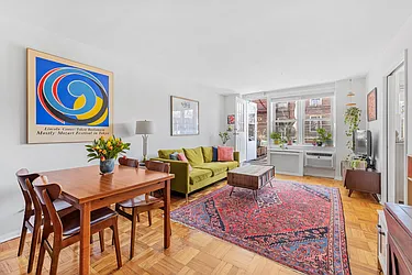 400 East 17th Street, #201