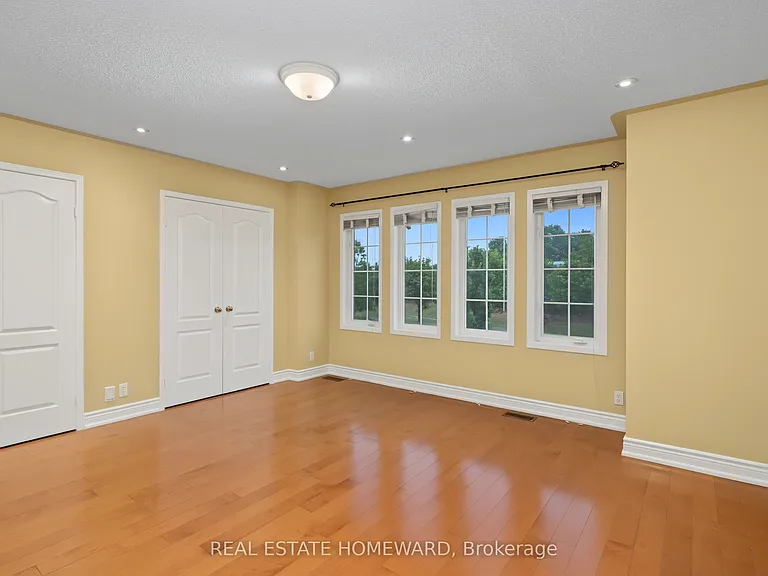 123 Shirley Dr — Photo 11