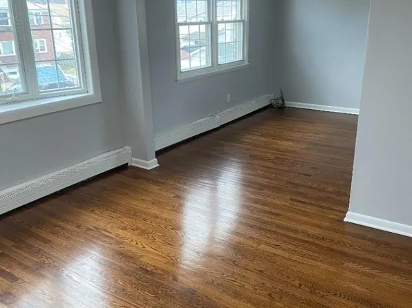 409 Gable Ln, Linden, NJ 07036