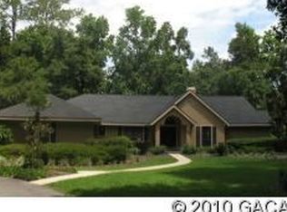 102 NW 101st Ct, Gainesville, FL 32607