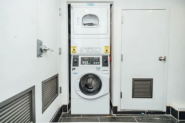 Rented by Carnegie Management Inc | media 16