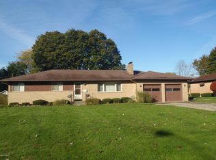 849 Oakhurst Ave NW, Grand Rapids, MI 49504