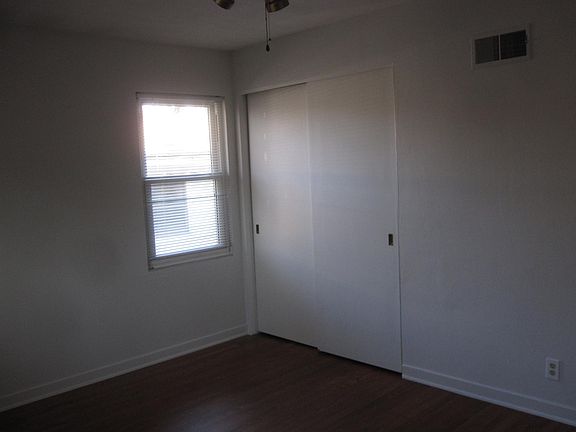 3rd image of 9133 Arvin Pl