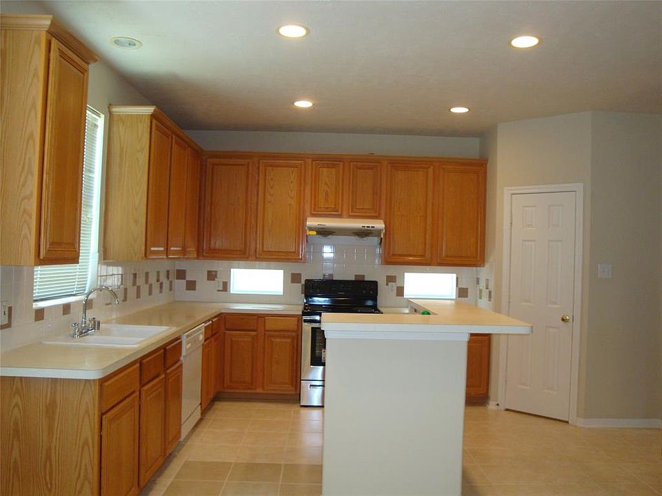 1st image of 14815 Horse Creek Ln