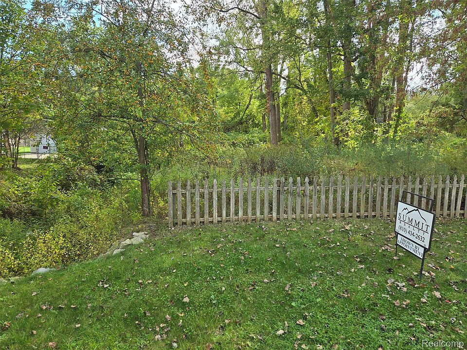 2nd image of Vl E Glass Rd