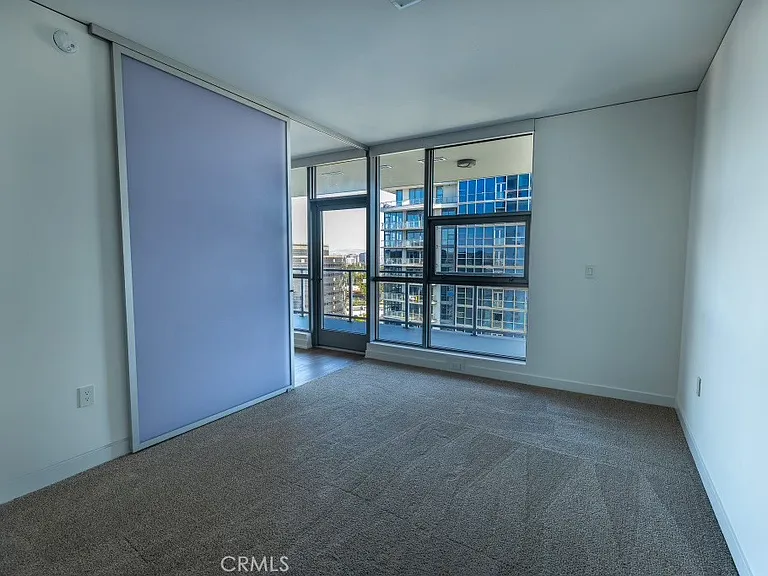 9 Macarthur Pl #1605 — Photo 9