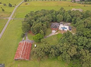 320 School House Rd NE, Calhoun, GA 30701