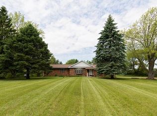 N9499 Woodward Rd, Whitewater, WI 53190