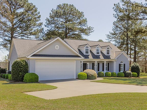 2nd image of 171 Labrador Trl