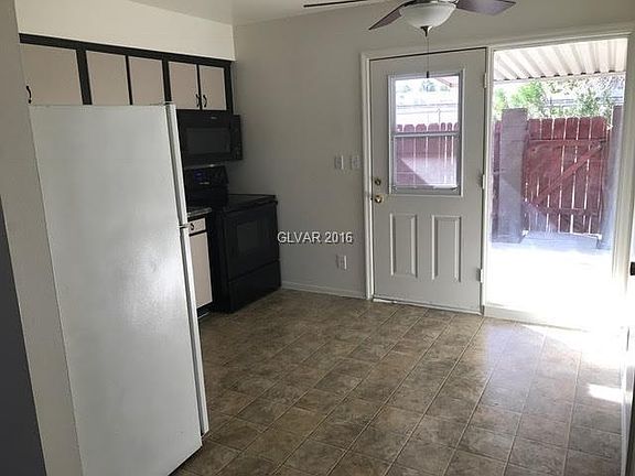 5th image of 145 E Van Wagenen St