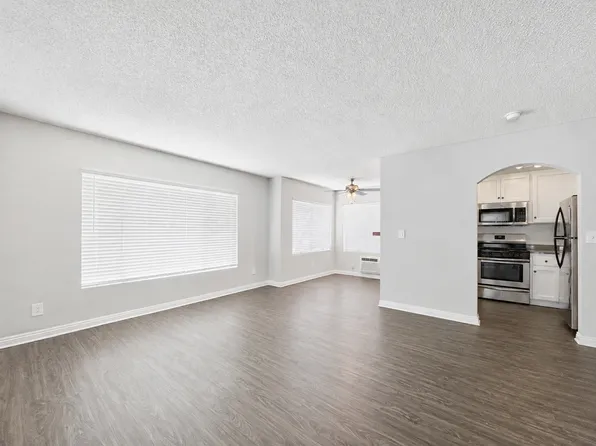 1229 Mansfield Property, 1229 N Mansfield Ave APT 108, Los Angeles, CA 90038