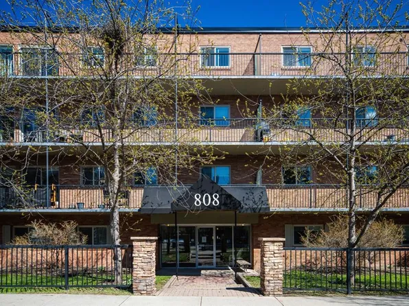 808 S Royal Ave SW #207, Calgary, AB T2T 0L3
