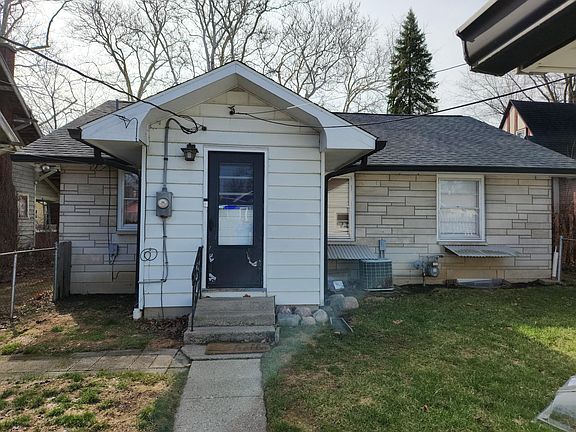 5th image of 708 W University Ave #4