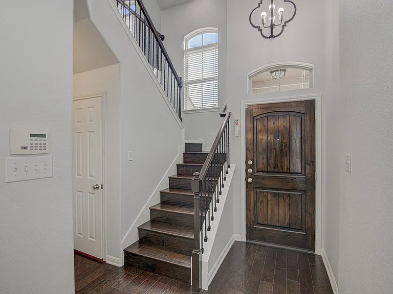 7337 Menchaca Rd #22 — Photo 3