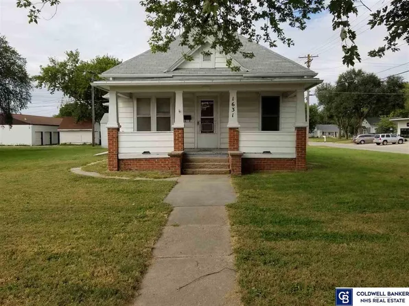 1631 N Lincoln Ave, York, NE 68467