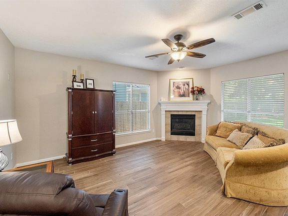 4th image of 13026 Vivienne Westmoreland Dr