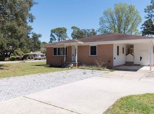 435 York St, Gulf Breeze, FL 32561